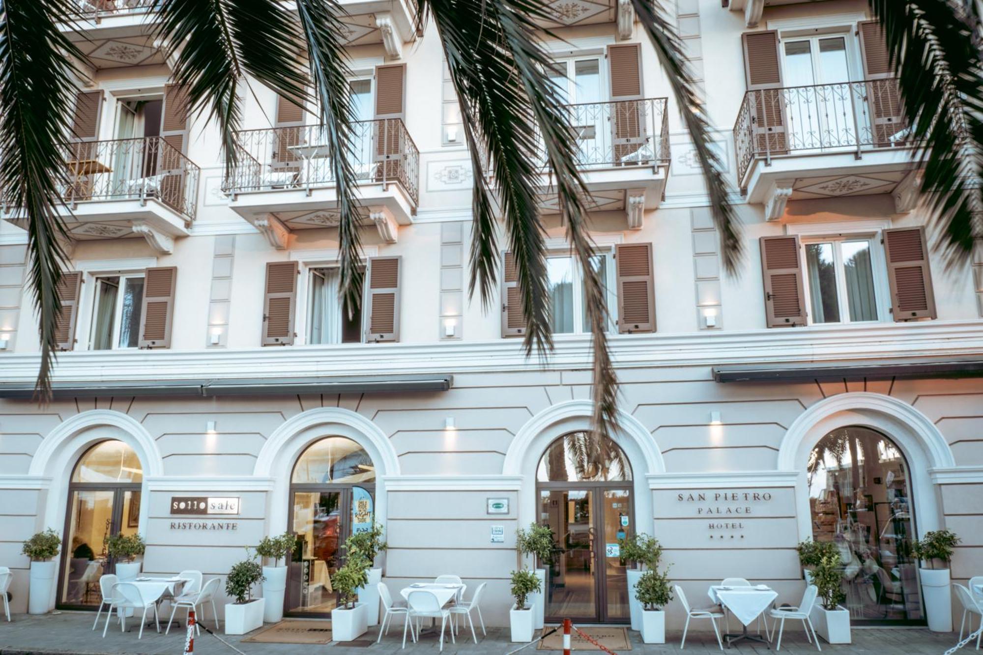 Hotel San Pietro Palace Финале Лигуре Экстерьер фото