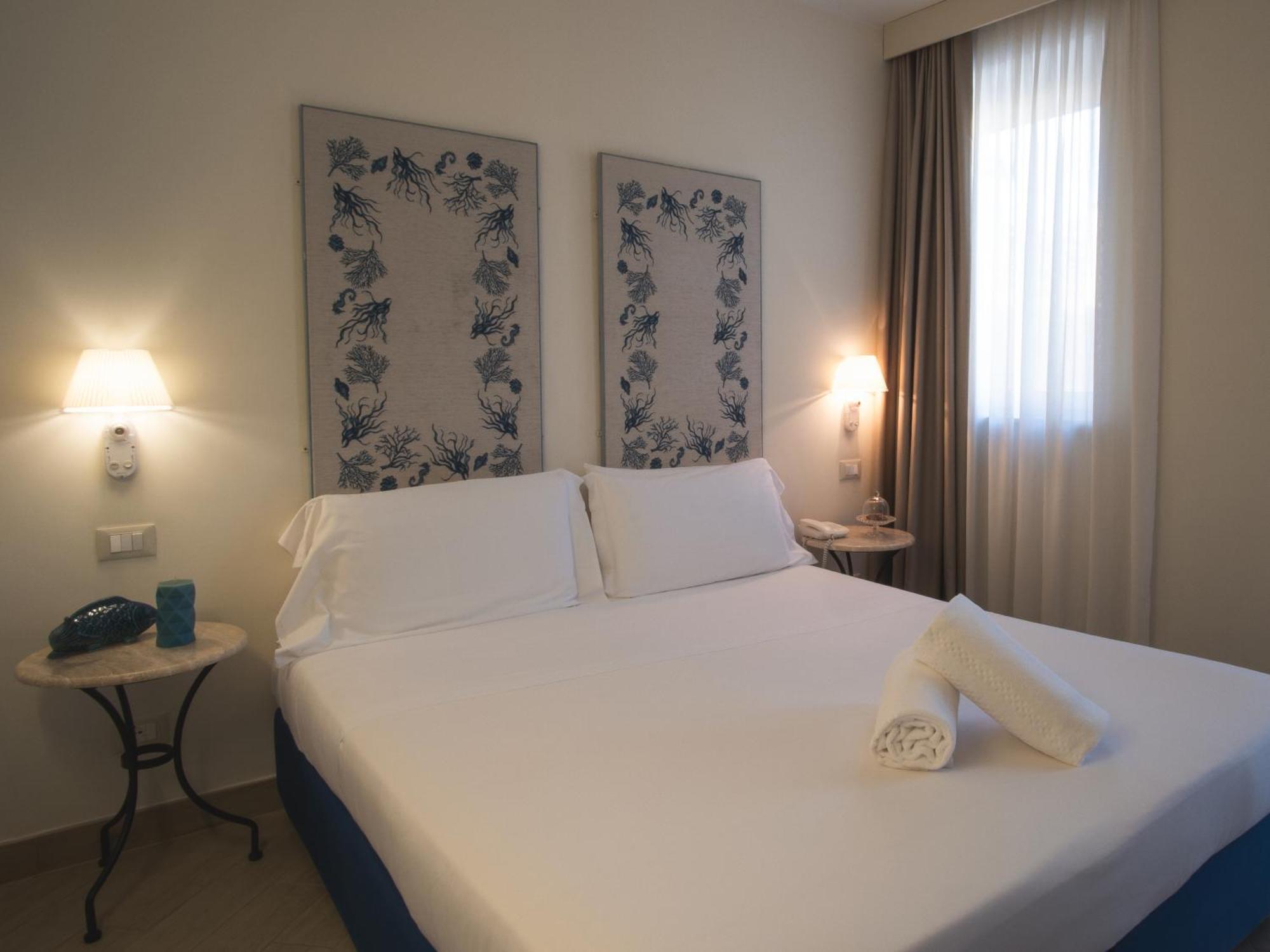 Hotel San Pietro Palace Финале Лигуре Экстерьер фото