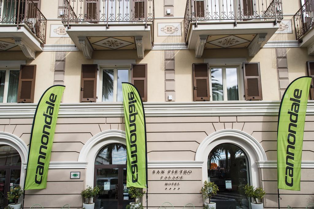 Hotel San Pietro Palace Финале Лигуре Экстерьер фото